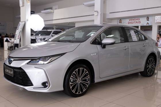 TOYOTA COROLLA 1.8 VVT-I HYBRID FLEX ALTIS PREMIUM CVT